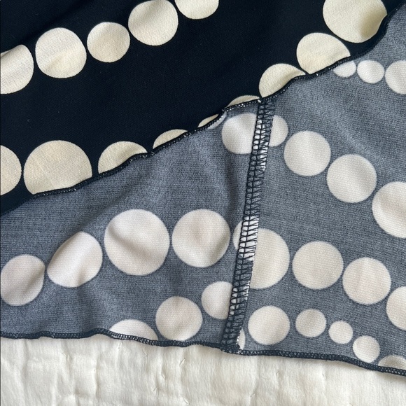 I.N. San Francisco Black and white Long Sleeve  wrap  V neck Dress - Picture 10 of 10